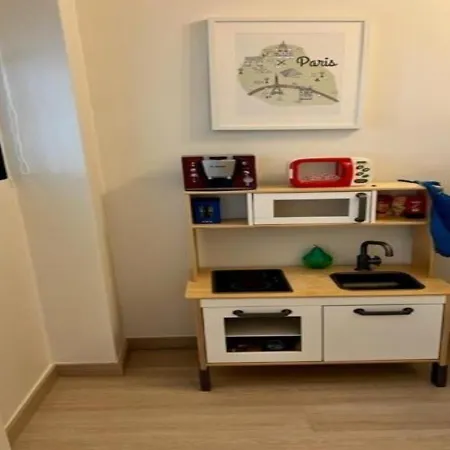 Ocean Breeze 2.0 Apartment